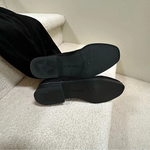 Classic Black Over-the-Knee Women's Boots - Slim Suede Look - Picture 3 of 6